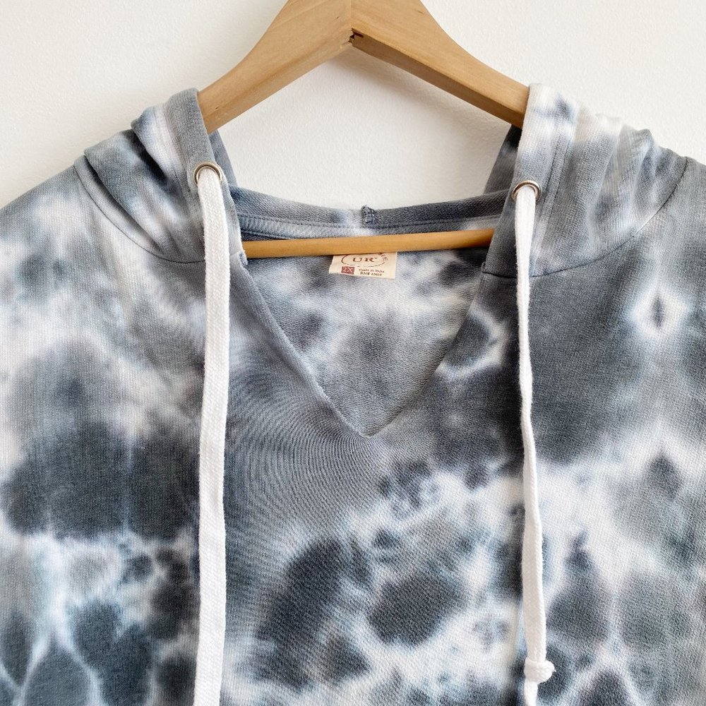 URBAN REBEL Women's Hoodie, Tie Dye Light Hooded Sweatshirt, Gray, 2X - Picture 2 of 9